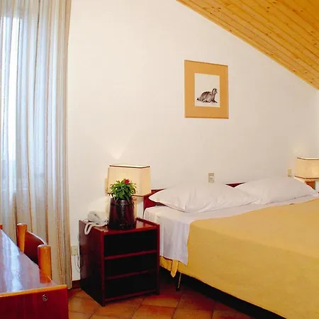In La Ginestra In Apartment