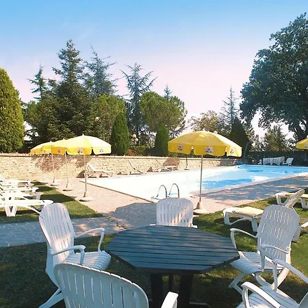 In La Ginestra In Apartment Montelparo