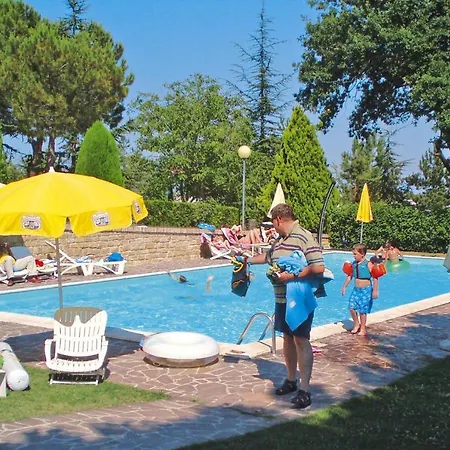 In La Ginestra In Montelparo