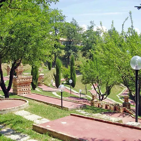 In Marche With Scenic Hiking Trails Апартаменты