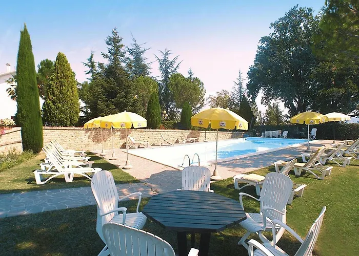 In Marche With Scenic Hiking Trails Apartment *